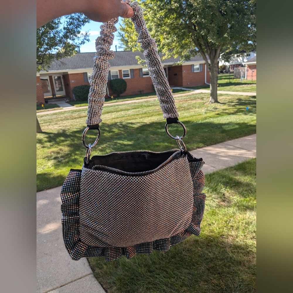 Purse - Picture 4 of 6